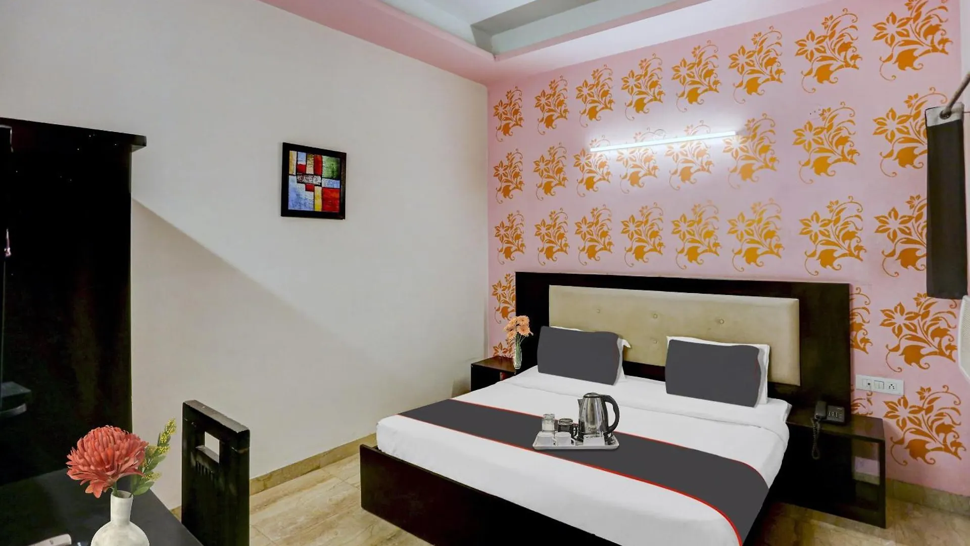 Collection O Pantao Stays Gurgaon India