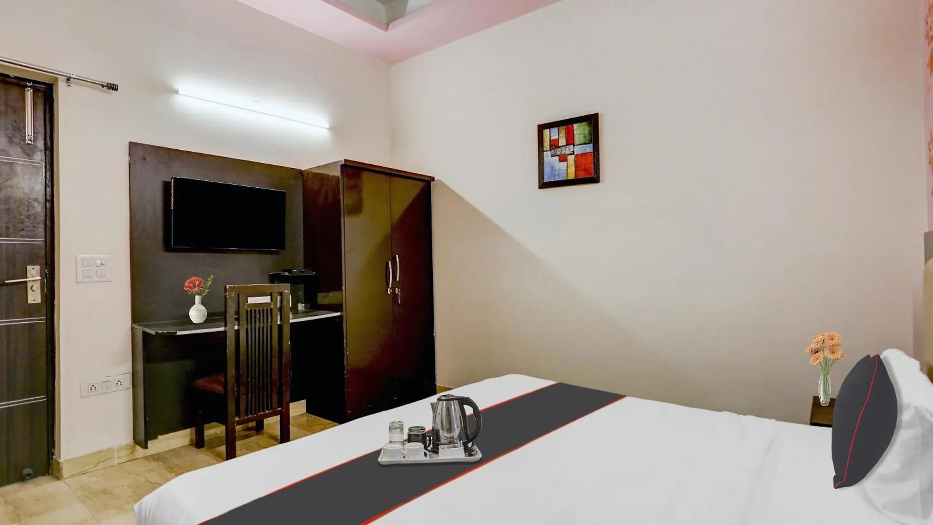Hotel Collection O Pantao Stays Gurgaon